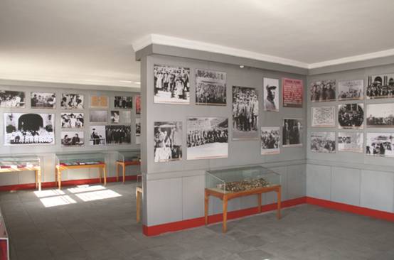 林枫故居展室一角.jpg